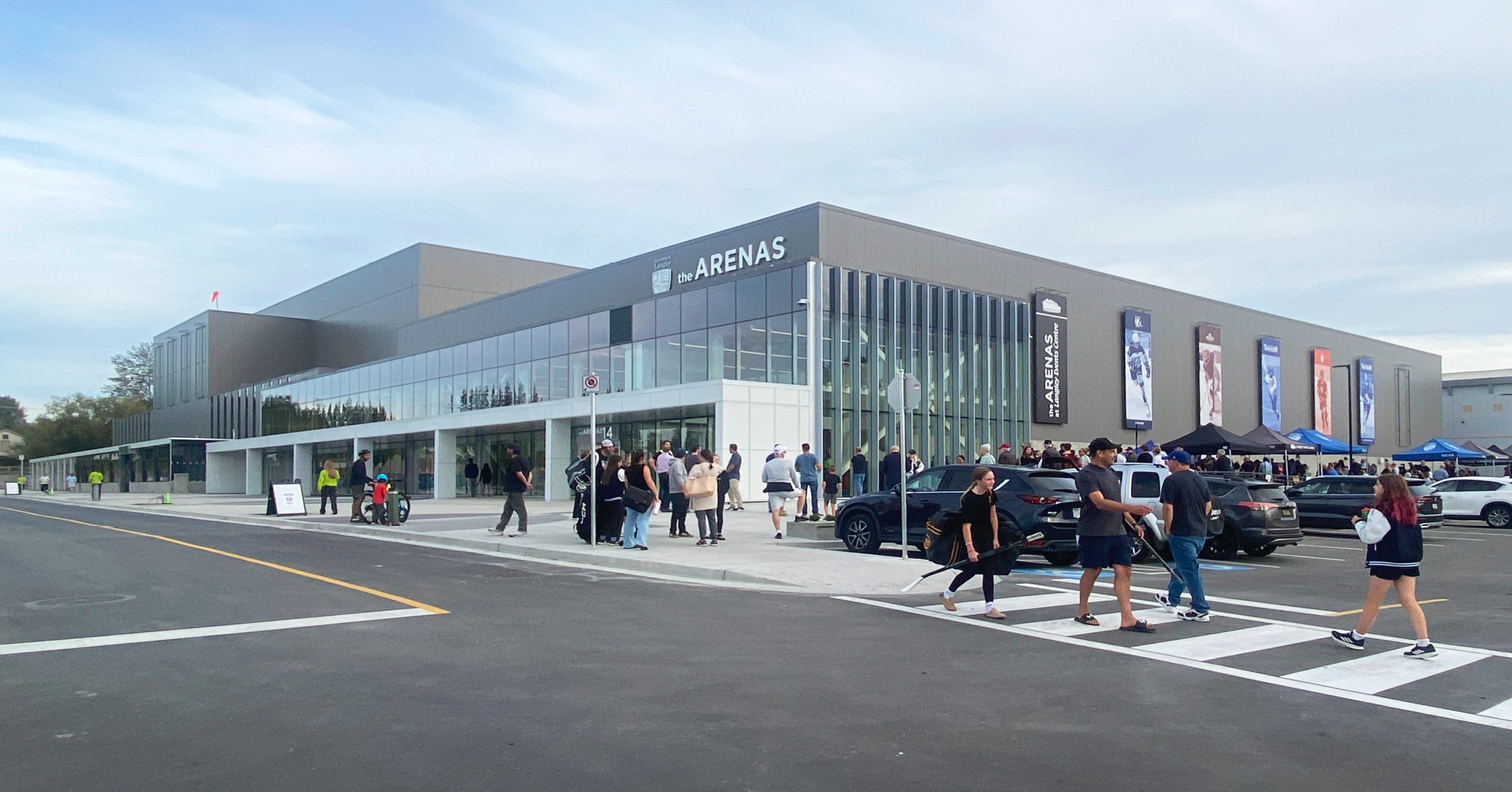 260910 ARENAS at LEC Official Openning
